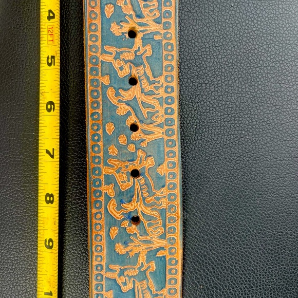 NWT STREETS AHEAD belt rustic design genuine leather New with tags - Picture 3 of 7